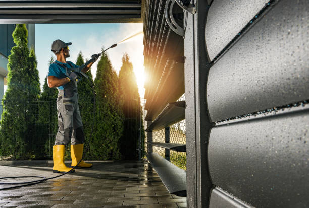 Best Commercial Pressure Washing  in Red Oaks Mill, NY