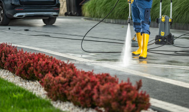 Why Choose Our Certified Pressure Washing Experts for Your Project Needs in Red Oaks Mill, NY?